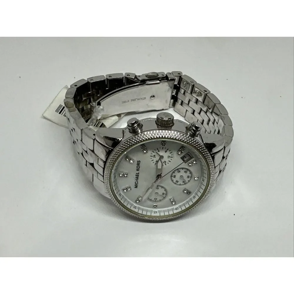 Michael Kors MK5020 Women's Silver Stainless Steel Analog Dial Wrist Watch NUL54